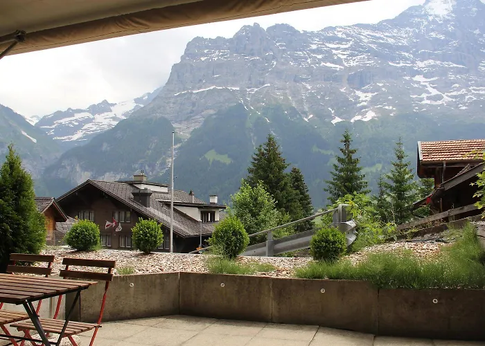 Elements Деревянный коттедж